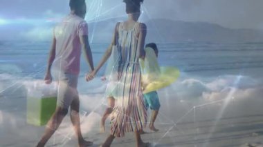 Sahil şeridi boyunca yürüyen çift teknoloji ağının daha serin ve kum kovasıyla örtüldüğünü gösteriyor. Macera, rahatlama, uyum, bağlantı, tatil, boş zaman, açık hava