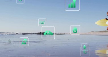 Kıyı şeridi boyunca koşan sörfçüler, sürdürülebilirlik kampanyası için yeşil simgeler ve veri grafikleri sergiliyorlar. Macera, çevre dostu, genç, aktif, açık hava, canlı, koruma