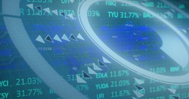 Kapsam taraması ve şebeke üzerinde veri işleme resmi. küresel hesaplama, veri işleme ve dijital arayüz konsepti dijital olarak oluşturulmuş resim.