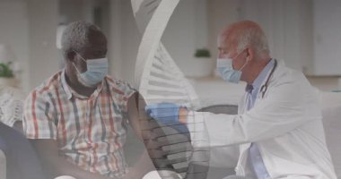 Doktor kanepede aşı yapıyor, yüzen sağlık ikonları ve animasyon şırınga grafikleri gösteriyor. Tıbbi, sağlık, aşı, profesyonel, klinik, sağlık, önleme