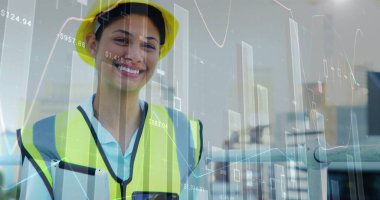 Ofisteki iş kadınının mali veri işleme görüntüsü. Sayısal olarak üretilen covid pandemik konsept sırasında küresel tıp sağlık hizmetleri.