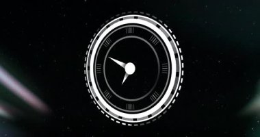 Dairesel arayüz yıldız alanında renkli halkalar ve dönen üçgen ellerle canlandırılıyor. Fütürist, bilim kurgu, teknoloji, arayüz, kozmik, soyut, dijital