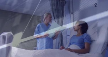 Hemşire hasta dosyasını tutuyor ve hasta yatağın yanında el kol hareketi yapıyor. Animasyon sağlık çizelgesi gösteriyor. Sağlık, profesyonellik, sağlık, iletişim, teknoloji, hastane, sağlık