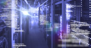 Sunucu odasında dijital veri işleme resmi. Küresel iş, finans, veri işleme ve dijital arayüz kavramı dijital olarak oluşturuldu.