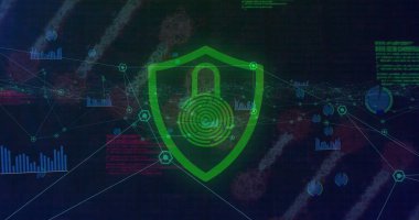 Dijital simgeler ve veri işleme ağına karşı kalkan simgesi üzerinde güvenlik kilidi. Siber güvenlik teknolojisi kavramı