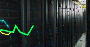 Neon yeşil ve sarı çizelgeler mavi ızgarada kayarken sunucu koridorda sıraya diziliyor. Teknoloji, veri, altyapı, siber güvenlik, dijital, ağ, izleme