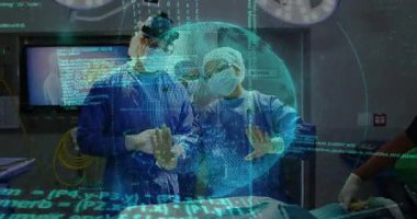 Sağlık ekibi, cerrahi lambanın altında kodlu holografik kalp kullanarak ameliyat yapıyor. Tıbbi, yenilik, fütüristik, hastane, teknoloji, takım çalışması, klinik