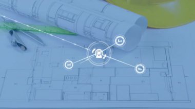 Taslak masa üzerinde cetvel, pusula, miğfer ve yüzen dijital simgelerle birlikte taslak planlar açılıyor. Mimarlık, mühendislik, tasarım, taslak, yenilik, inşaat, proje
