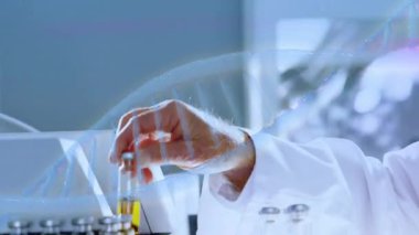 Moleküler biyoloji deneyi, cam şişeler ve DNA grafikleriyle düz tasarımda görselleştiriliyor. Laboratuvar, araştırma, bilim, biyoteknoloji, analitik, hassasiyet, yenilik