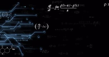 Siyah zemin üzerinde parlayan neon mavi devre ağı çizgileri matematik ve kimyasal şemalar gösteriyor. Fütürist, teknolojik, soyut, yenilik, siber, dijital, bilimsel