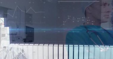 Ameliyat odasında steteskopla ayakta duran erkek doktor animasyon çizelgeleri gösteriyor. Klinik, sağlık, teknoloji, tanı, hastane, profesyonel, modern