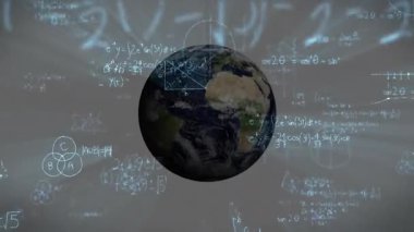 Dijital uzayda parlayan formüller ve ızgara çizgileriyle oluşturulan 3 boyutlu Dünya küresi. Gezegen, teknoloji, gelecek, yenilik, geometri, bilim, veri