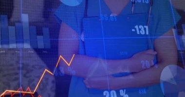 Hemşire panoyu tutarken tıbbi analizler çizgi, bar ve pasta grafikleriyle örtüşüyor. Sağlık, teknoloji, tanı, veri görselleştirme, klinik, profesyonel, yenilik