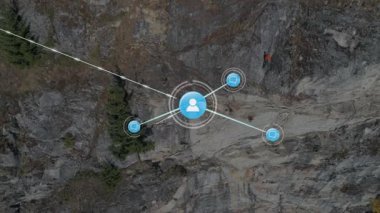 Uçurumu drone çekerken, teknoloji dağcıların üstündeki kullanıcı simgesinden dosya ikonlarını genişletiyor. Teknoloji, bağlantı, ağ, dijital, yenilik, işbirliği, veri