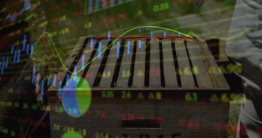 Arıcı yerleştirme aracı kapağın altında, bal peteği için açık kovan, finans grafikleri kayıyor. Apiary, finans, yatırım, analitik, sanayi, büyüme, teknoloji