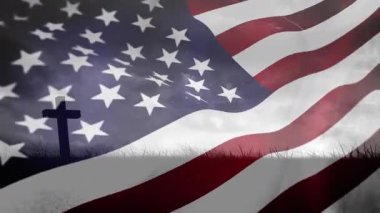 Şafak sökerken Birleşik Devletler bayrağını Anıt Arazi 'de dalgalanırken, rüzgarda dalgalanırken. Vatanseverlik, hatırlama, ciddiyet, doğa, doku, minimalizm, sembolizm