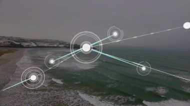 Drone hareketi, kıyı şeridi boyunca görsel bağlantı sağlayan ağ genişletme ağını tetikler. Teknoloji, dijital, soyut, bağlantı, yenilik, gelecekçi, siber