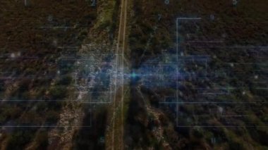 Dar toprak parçalarını gösteren hava görüntüsünün açılmasıyla AR, atımları ve arazi verilerini eşleştiriyor. Drone, technology, futuristic, innovation, landscape, analytics, görselleştirme