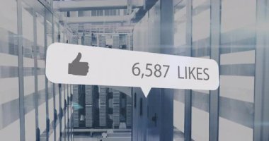 Kabarcık, raf koridorunda parmakla gösterilen simge üzerinde beliriyor. Sayım ve titreşim artışı gibi güncelleniyor. Teknoloji, veri, dijital, ağ, yenilik, altyapı, bağlantı