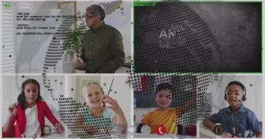 Beyaz tahtaya kod yazma hocası küresel nabız atışına ve öğrencilerin yardım istemesine neden oluyor. E-öğrenme, sanal sınıf, dijital eğitim, çevrimiçi eğitim, uzaktan eğitim, etkileşimli öğretim, teknoloji entegrasyonu