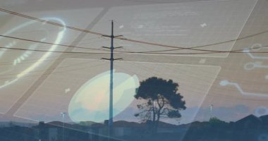 UI panelleri başlangıç noktasında zayıflıyor, elektrik direkleri kafes kulelerine kayıyor ve ızgaraları gösteriyor. Teknolojik, altyapı, geleceksel, dijital, manzara, siluet, mimari