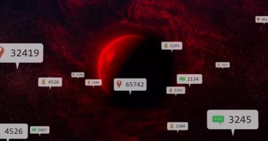 Konum belirleme baloncuğu kırmızı gezegene sürükleniyor, uyarı baloncukları yayılıyor, nabız atıyor, güncelleniyor ve zayıflıyor. Kozmos, veri görselleştirme, fütüristik, dijital, teknoloji, iletişim, navigasyon