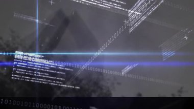 Çift haneli basamaklar ve kod panelleri mavi çizgide sürükleniyor, ışınların yükselmesi şebekeyi görselleştiriyor. Teknoloji, siber güvenlik, dijital, yenilik, fütüristik, ağ, veri