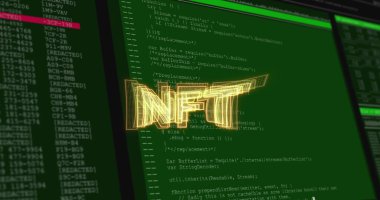 Siyah arkaplan üzerinde veri işleme ile birden fazla ekranın üzerinde Nft metin afişi. Kripto para birimi ve iş teknolojisi kavramı