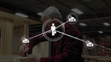 Atölyedeki kesin kesik için ahşap işçisi işaretleme tahtası, animasyon ağ örtüsü başlatılıyor. Sanatçı, araç, tasarım, yenilik, kesinlik, sanayi, zanaat