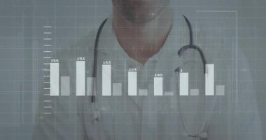 Steteskoplu doktor sağlık analizi için zaman çizelgeleriyle görünür ve büyür. Tıbbi, teknoloji, veri, analitik, profesyonel, sağlık, dijital