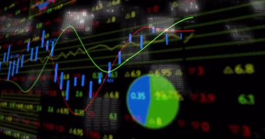 Ticari konsolun açılması veri tablolarının canlandırılması ve sergilenen pazar verilerinin örtüşmesi. Finans, teknoloji, analitik, görselleştirme, torpido, dijital, yatırım