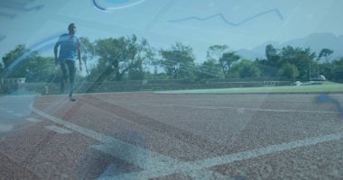 Veri işleme görüntüsü dijital ekranda çalışan bıçaklı Afrika kökenli Amerikalı bir erkek koşucu üzerinde. Engelli spor, aktif yaşam tarzı ve dijital olarak oluşturulmuş veri işleme konsepti.