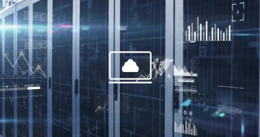 Dizüstü bilgisayarda beliren bulut simgesi veri görselleştirmesi için sunucuların üzerinden kayan grafikler oluşturmaya başlıyor. Teknoloji, veri, analitik, görselleştirme, dijital, bulut hesaplama, yenilik