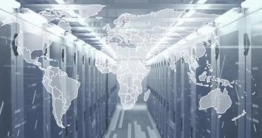 Sunucu koridoru, küresel ağı görselleştiren bağlantı düğümlerini genişletmeden önce boşta duruyor. Teknoloji, bağlantı, dijital, ağ, veri, siber güvenlik, altyapı