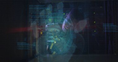 Afrika kökenli Amerikalı erkek sunucu oda çalışanının parmak izi. Bulut hesaplama kavramı dijital olarak oluşturulmuş resim.