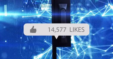 Kabarcık tutucu ortaya çıkıyor, kontlar gibi konuşma baloncuğu güncelleniyor, ağ hatları bağlanıyor. Dijital, bağlantı, teknoloji, gelecek, siber, veri, ağ