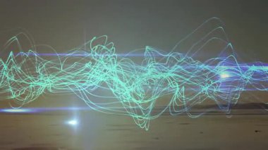 Teal teknolojisi, gün batımında ortaya çıkan dalga boyu dalgalanan kumaş sallayan, ilham verici bir dansçı. Sanatsal, dinamik, akışkan, canlı, güçlendirme, hareket, dinginlik