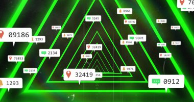 Siyah arkaplan üzerinde medya simgeleri ve şekilleri. Sosyal medya ve dijital arayüz konsepti dijital olarak oluşturuldu.