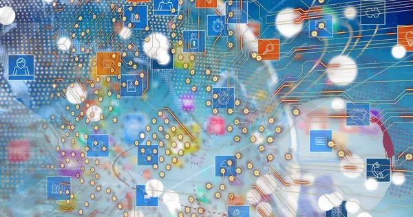 Teknoloji simgeleri, dünya ve mavi arkaplan üzerindeki entegre devre görüntüsü. Ağ, veri işleme ve teknoloji konsepti dijital olarak oluşturuldu.