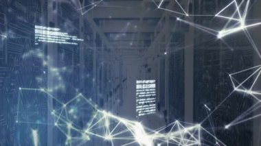 Başlangıçta ağ maddeleşmesi sunucu rafları üzerinde, kod blokları veri akışını göstermek için yer değiştiriyor. Fütürist, dijital, teknoloji, siber güvenlik, soyutlama, bağlantı, yenilik