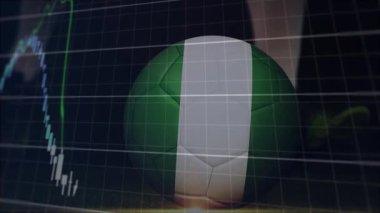 Şebeke kaplaması zayıflıyor, şamdan çizelgesi yükseliyor ve Nijerya topunun üzerinden aşağı iniyor. Piyasa trendini gösteriyor. Spor, analitik, veri görselleştirme, finans, performans, teknoloji, rekabet