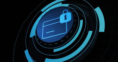 Siyah zemin üzerinde işlem çemberindeki kart ve dijital asma kilit resmi. Veri işleme, dijital güvenlik ve teknoloji konsepti dijital olarak oluşturulmuş görüntü.