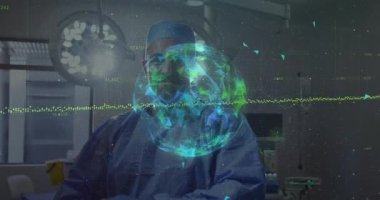 Ameliyathane cerrahı holografik küreyi gözlemliyor, titreşiyor ve sağlık verilerini görselleştiriyor. Tıbbi, geleceksel, yüksek teknoloji, yenilik, klinik, tanı, dijital