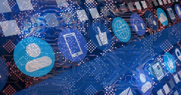 İşlemci soketi üzerine sosyal medya simgeleri. Küresel bağlantılar, veri işleme ve dijital arayüz konsepti dijital olarak oluşturulmuş resim.