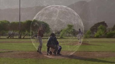 Atıcının topu fırlatması, spor küresi haritası çıkarmasına, saha vurucusunun beyzbol eldiveni tutmasına neden oluyor. Atletizm, takım çalışması, hareket, rekabet gücü, açık hava, atletizm, dinamik