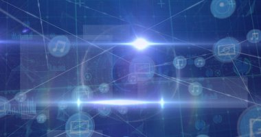 Dijital simge ağının görüntüsü ve mavi arkaplana karşı ışık lekesi. Küresel ağ ve iş teknolojisi kavramı