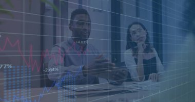 Mali grafiklerin ve çeşitli iş adamları hakkındaki verilerin resmi. İş, finans ve ekonomi kavramı dijital olarak oluşturulmuş imaj.
