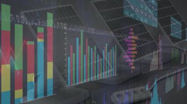 Ofis masası görüntüsü holografik çizelgelere başlıyor, çubuklar canlı veri güncellemelerini yansıtıyor. Teknoloji, analitik, veri, yenilik, finansal, dijital, fütüristik