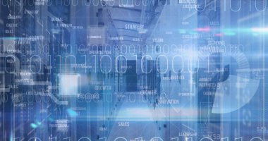 Dijital şehir manzarasını şehir siluetinde yüzen ikili kodla stratejik büyüme anahtar kelimeleriyle harmanlamak. Fütürist, siber, soyut, teknoloji, yenilik, analitik, şirket