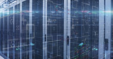 Bilgisayar sunucuları üzerinden veri işleme resmi. Küresel hesaplama, teknoloji, veri işleme ve ağlar konsepti dijital olarak oluşturuldu.